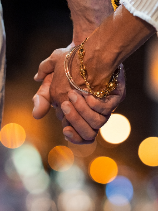 two-hands-holding
