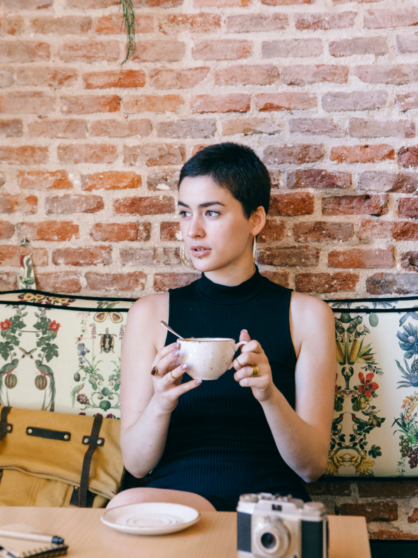 single-woman-drinking-tea