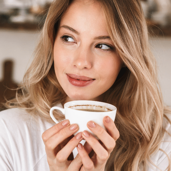 woman-drinking-coffee