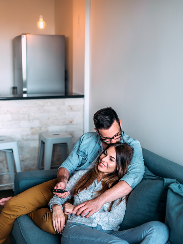 couple-on-the-couch