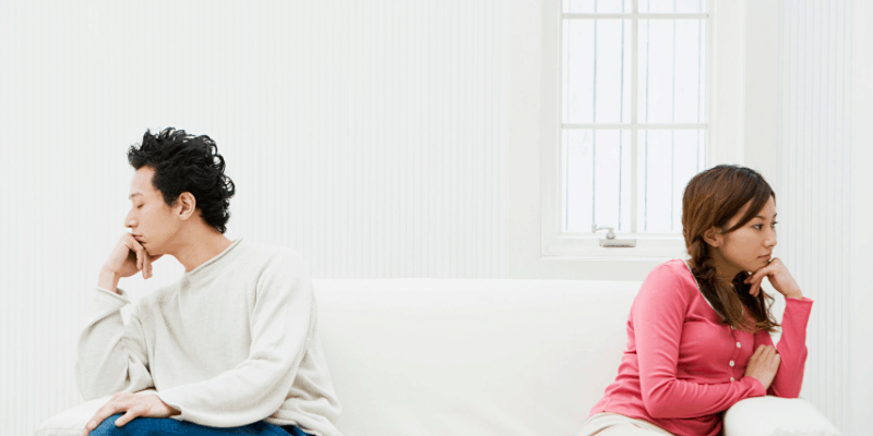 couple-not-looking-at-each-other