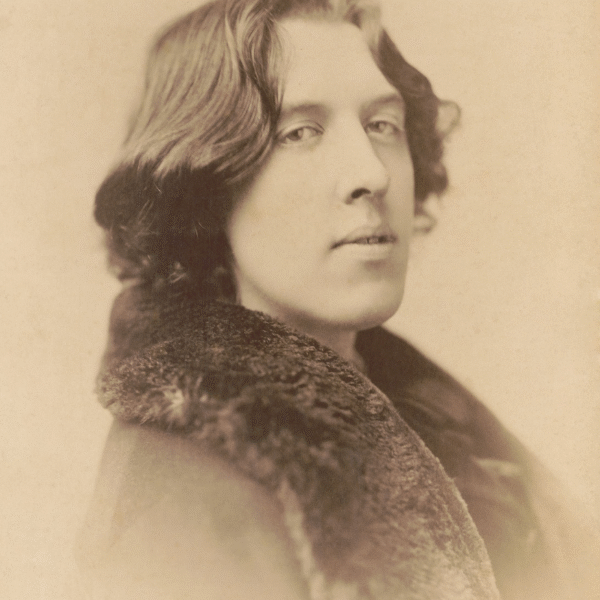 Oscar Wilde photo