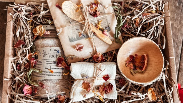 Image for Organic, Zero Waste, Vegan Gift Box